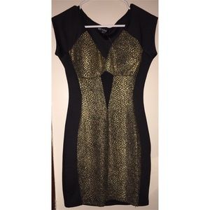 ✨Classic shiny, Gold & Black short dress! ✨